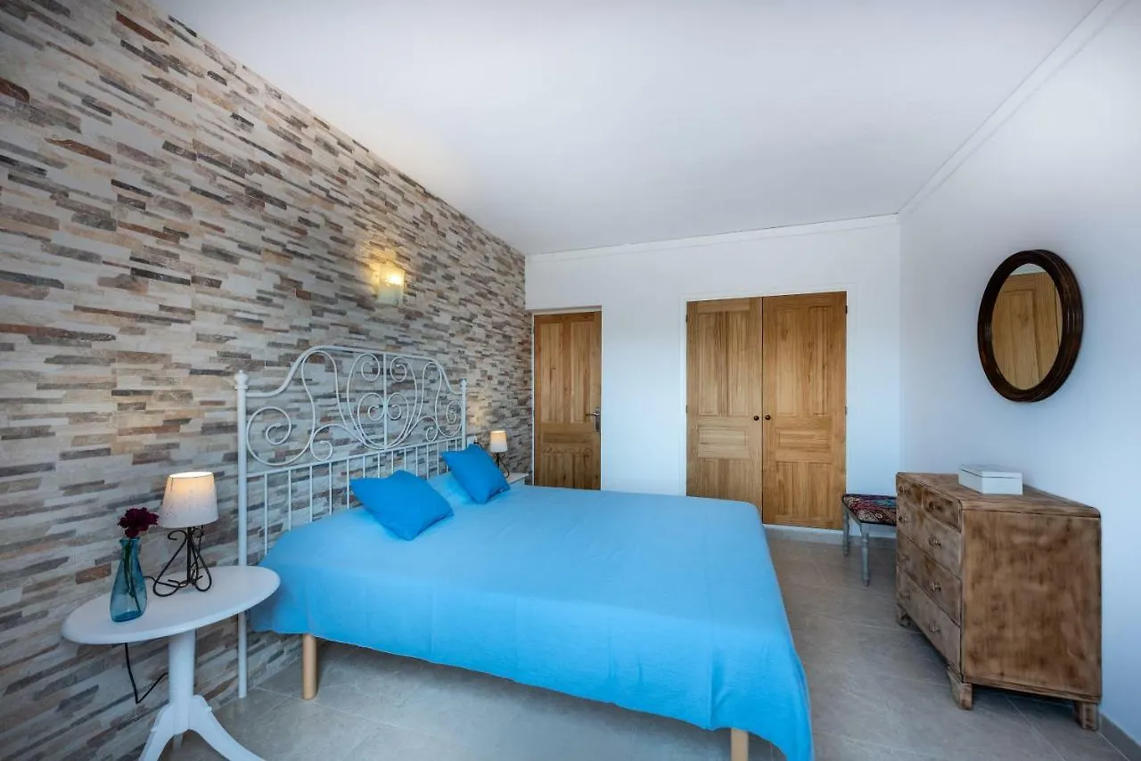 Castell Des Paradis Portopetro 0*,